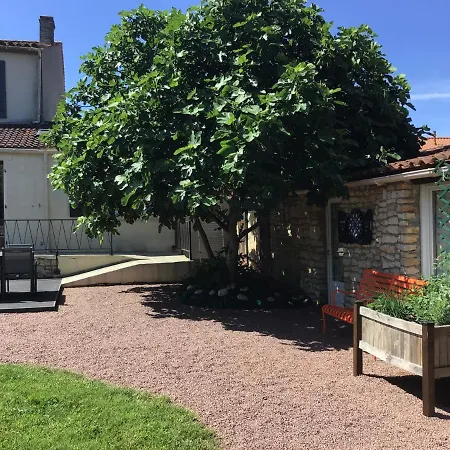 De La Coussotterie Sud Vendee 4 **** 8 Pers 펜션
